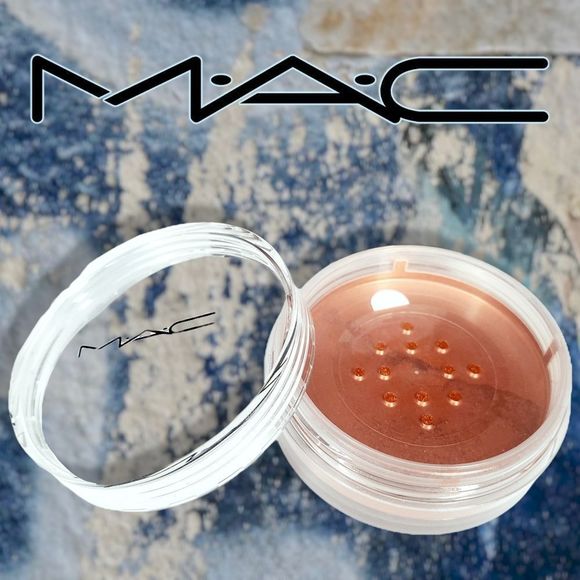 MAC Quiver Pearlizer Sheer Pigment - Picture 2 of 4